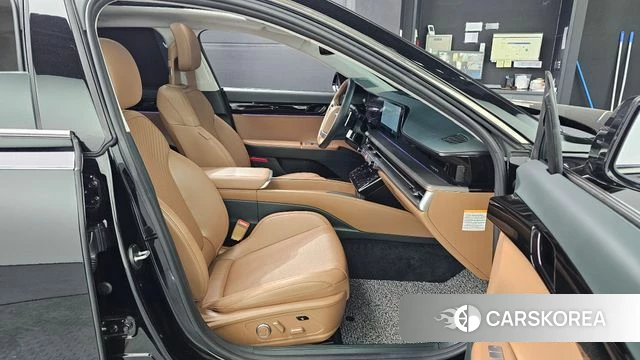 Hyundai Grandeur Hybrid (GN7) 2023 Черный из Кореи, фото 3