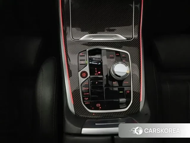 BMW X7 (G07) 2025 Белый из Кореи, фото 3