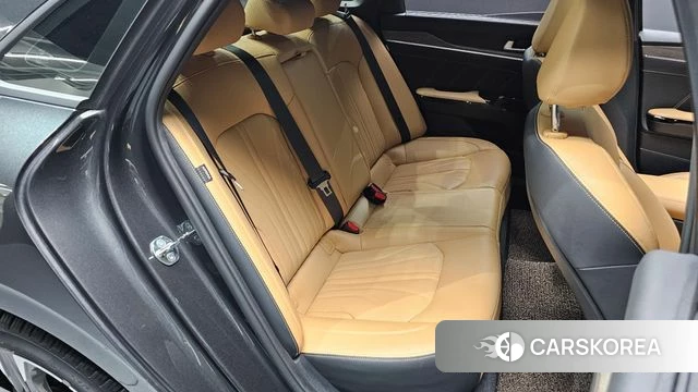 Kia K5 3rd generation 2023 Серый из Кореи, фото 3