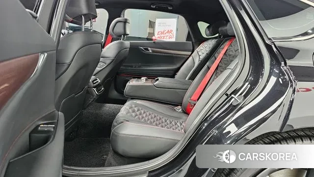 Genesis G80 (RG3) 2025 Черный из Кореи, фото 3