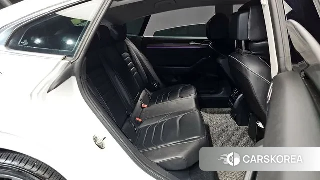 Volkswagen Arteon 2020 Белый из Кореи, фото 3