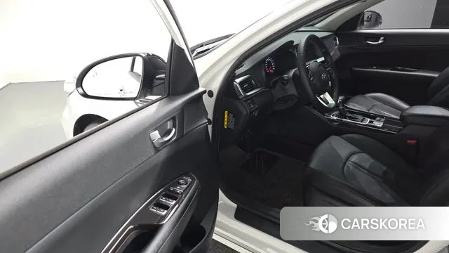 Kia The New K5 2nd generation 2018 Белый из Кореи, фото 3