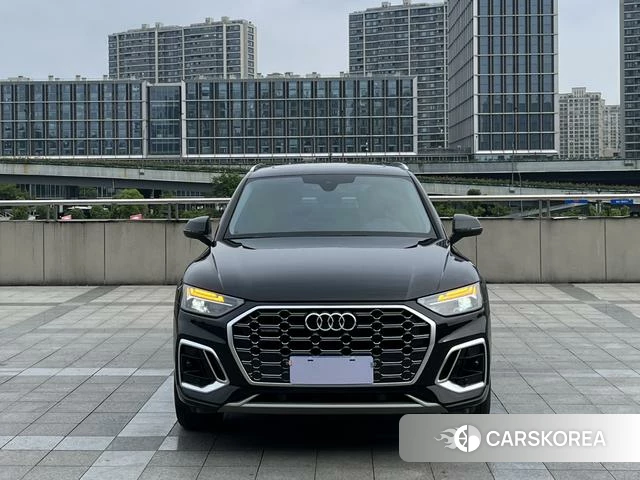 Audi Q5L 2024 Черный из Китая, фото 3
