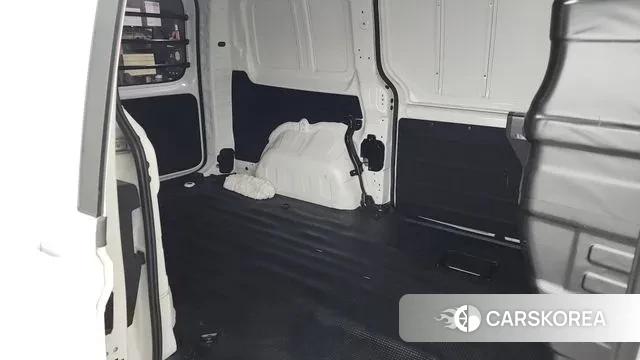 Hyundai Staria 2021 Белый из Кореи, фото 3