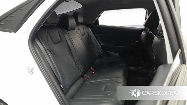 Hyundai Avante (CN7) 2022 Белый из Кореи, фото 3