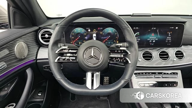 Mercedes-Benz E-Class W213 2022 Серый из Кореи, фото 3