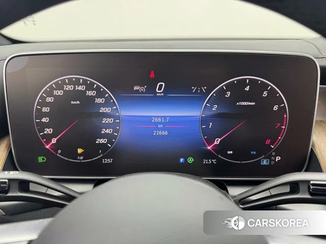 Mercedes-Benz GLC 2024 Черный из Китая, фото 3
