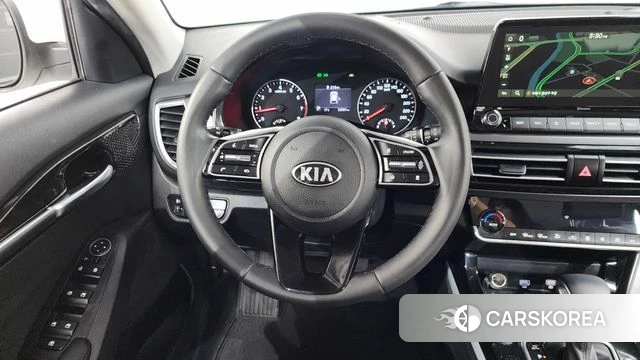 Kia Seltos 2021 Белый из Кореи, фото 3
