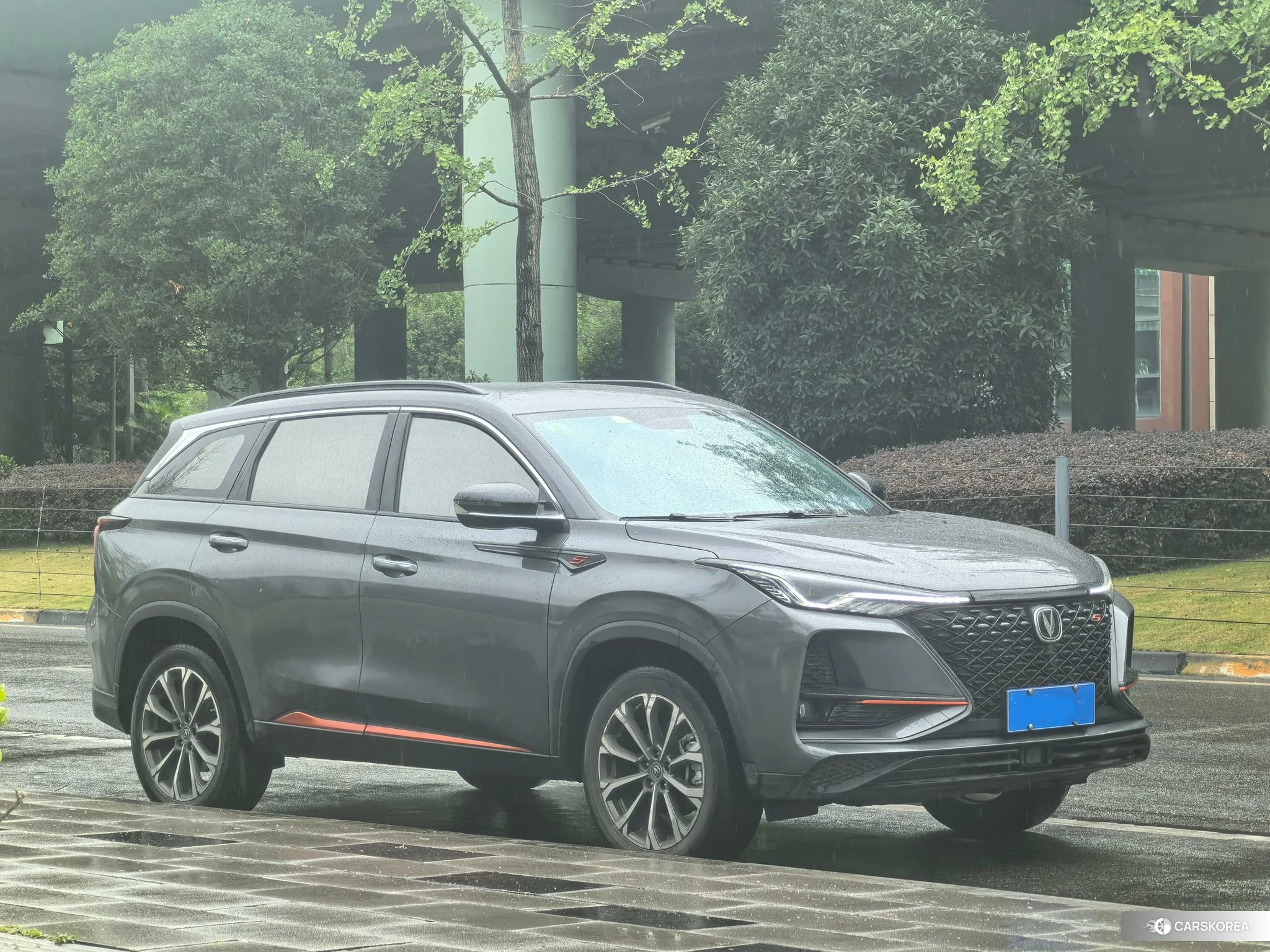 Chang'an CS75 PLUS 2020 Темно-серый из Китая, фото 3