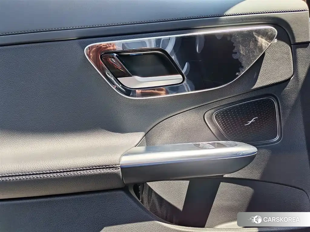 Mercedes-Benz C-class 2023 Черный из Китая, фото 4