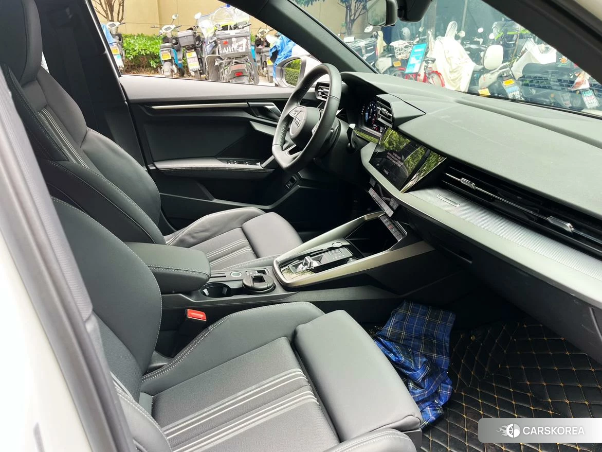 Audi A3 2022 Белый из Китая, фото 3