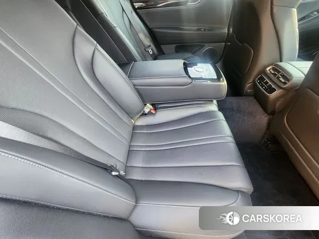 Genesis G80 (RG3) 2020 Серебристо-серый из Кореи, фото 3