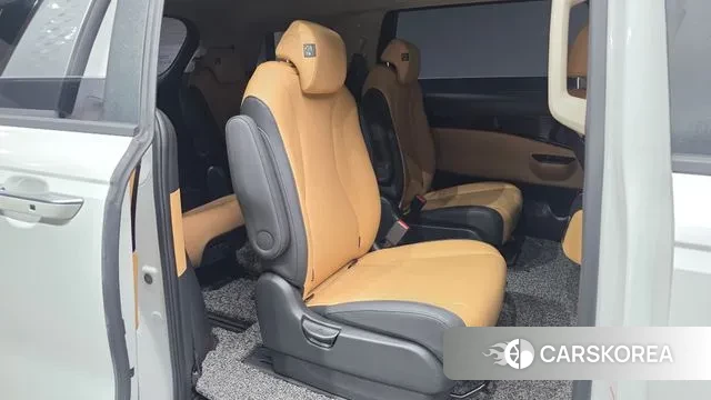 Kia Carnival 4th generation 2023 Белый из Кореи, фото 3