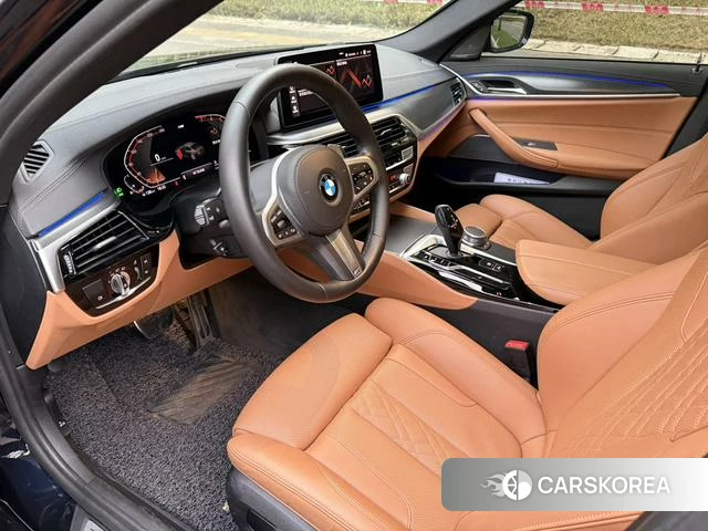 BMW 5 series (imported) 2022 Черный из Китая, фото 3