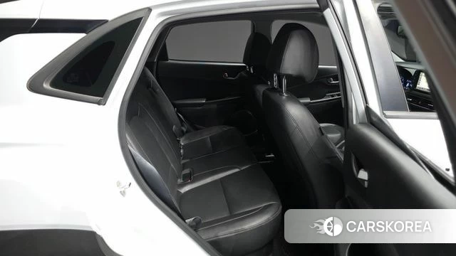 Hyundai Kona 2018 Белый из Кореи, фото 3