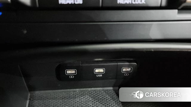 Kia Carnival 4th generation 2021 Белый из Кореи, фото 3