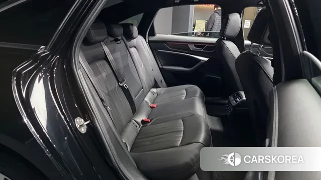 Audi A6 (C8) 2021 Черный из Кореи, фото 3