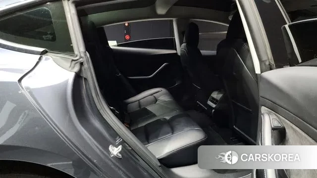 Tesla Model 3 2022 Серый из Кореи, фото 3