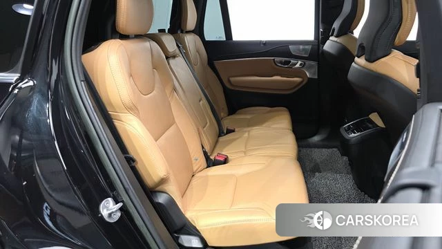 Volvo XC90 second Generation 2022 Черный из Кореи, фото 3
