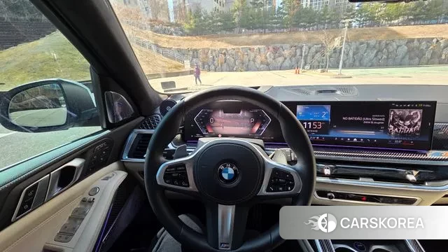 BMW X7 (G07) 2025 Белый из Кореи, фото 3