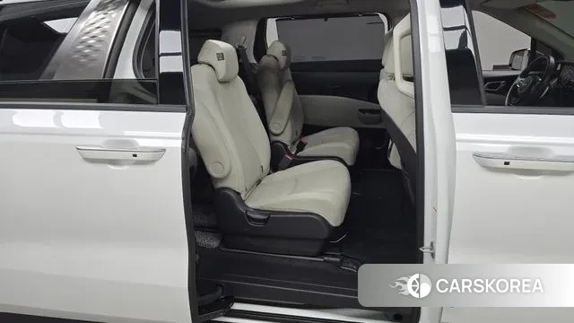 Kia Carnival 4th generation 2023 Белый из Кореи, фото 3