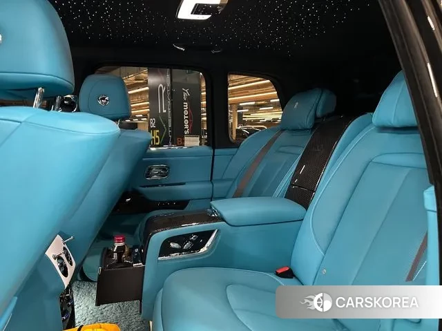 Rolls-Royce Cullinan 2023 Черный из Кореи, фото 3