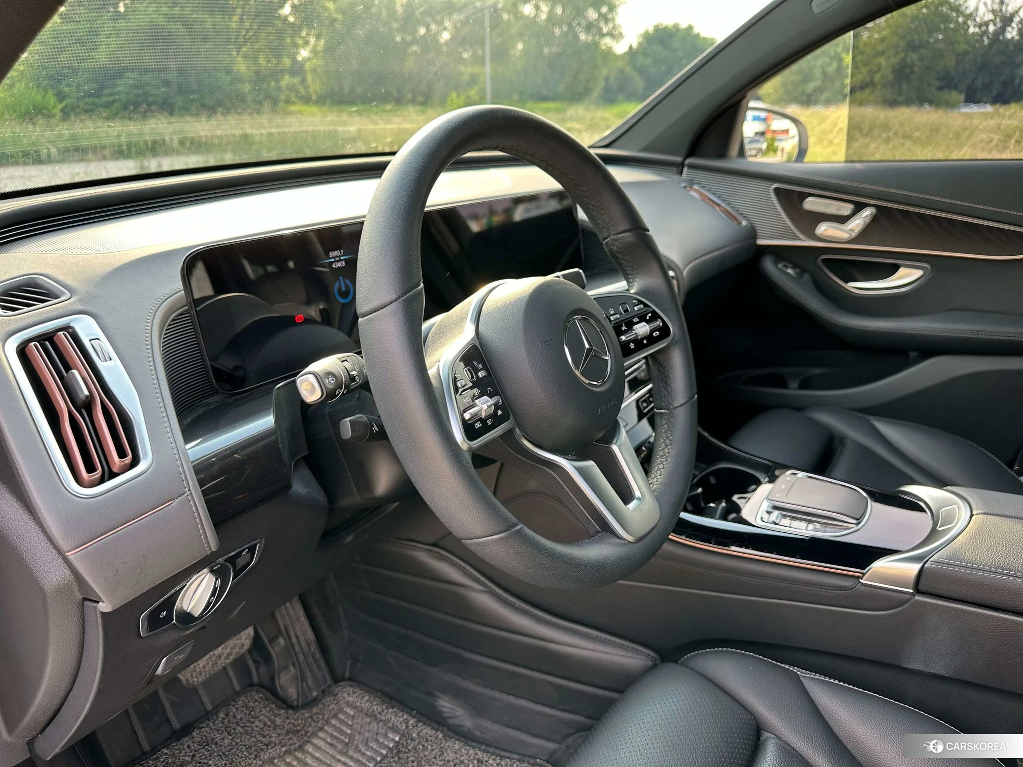 Mercedes-Benz EQC 2021 Белый из Китая, фото 3