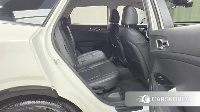 Kia Sportage 5th Generation 2021 Белый из Кореи, фото 3