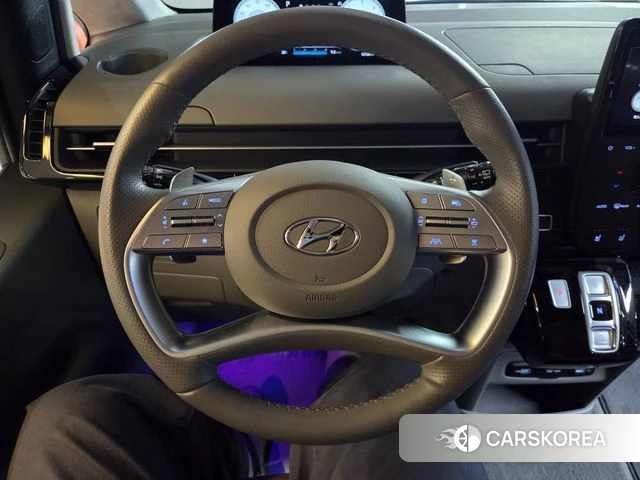 Hyundai Staria 2022 Белый из Кореи, фото 3