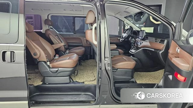 Hyundai The New Grand Starex 2018 Коричневый из Кореи, фото 3