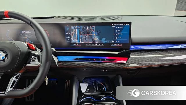 BMW M5 (G90) 2026 Серый из Кореи, фото 3