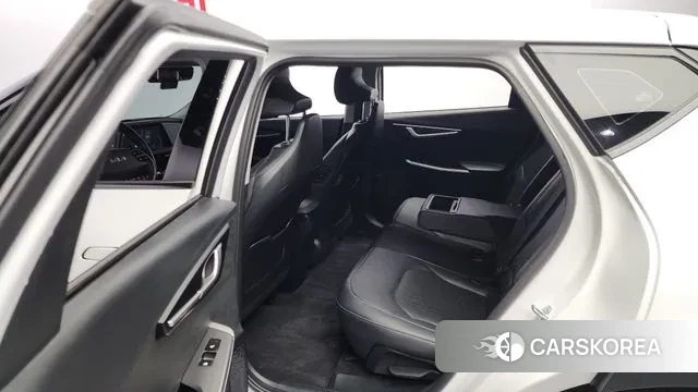 Kia EV6 2023 Белый из Кореи, фото 3