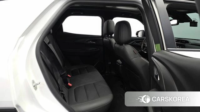Chevrolet (GM Daewoo) Trailblazer 2020 Белый из Кореи, фото 3