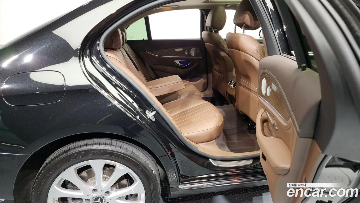 Mercedes-Benz E-Class W213 2020 из Кореи, фото 3