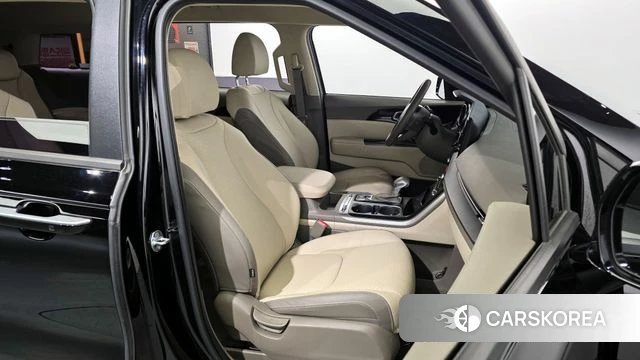 Kia Carnival 4th generation 2022 Черный из Кореи, фото 3