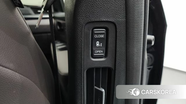 Honda Odyssey 2021 Черный из Кореи, фото 3