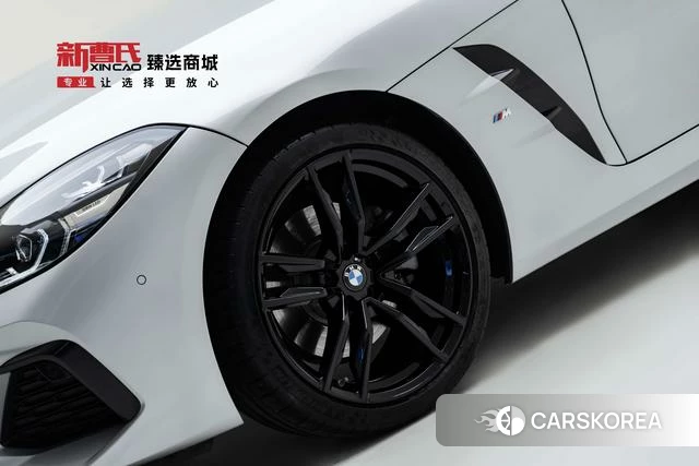 BMW Z4 2023 Серебристо-серый из Китая, фото 3