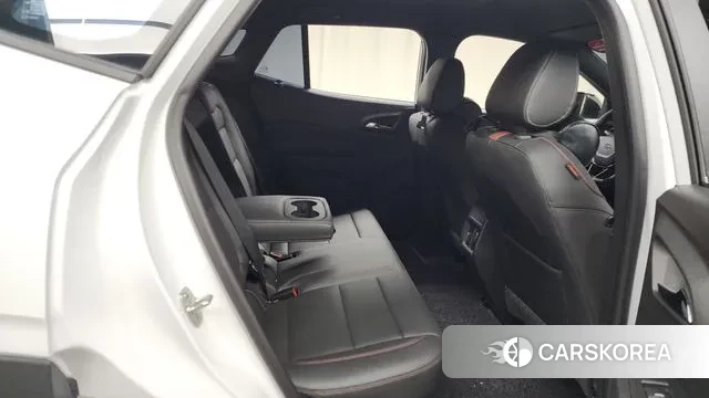 Chevrolet (GM Daewoo) Trax Crossover 2023 Белый из Кореи, фото 3