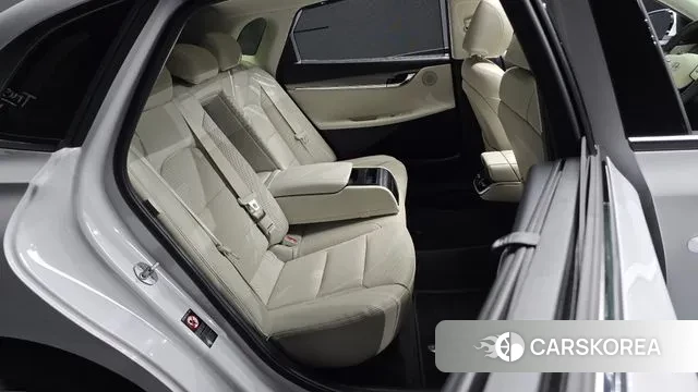 Hyundai The New Grandeur IG Hybrid 2022 Белый из Кореи, фото 3