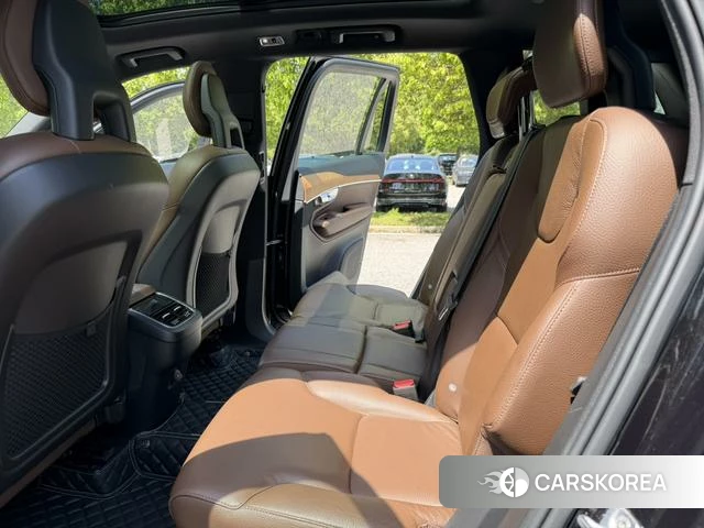 Volvo XC90 2022 Черный из Китая, фото 3