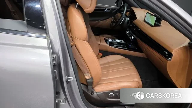 Genesis G80 (RG3) 2022 Серебряный из Кореи, фото 3