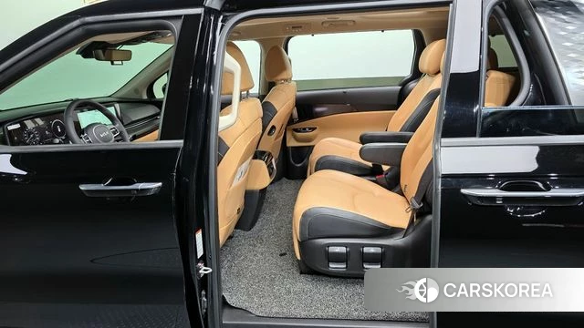 Kia Carnival 4th generation 2022 Черный из Кореи, фото 3