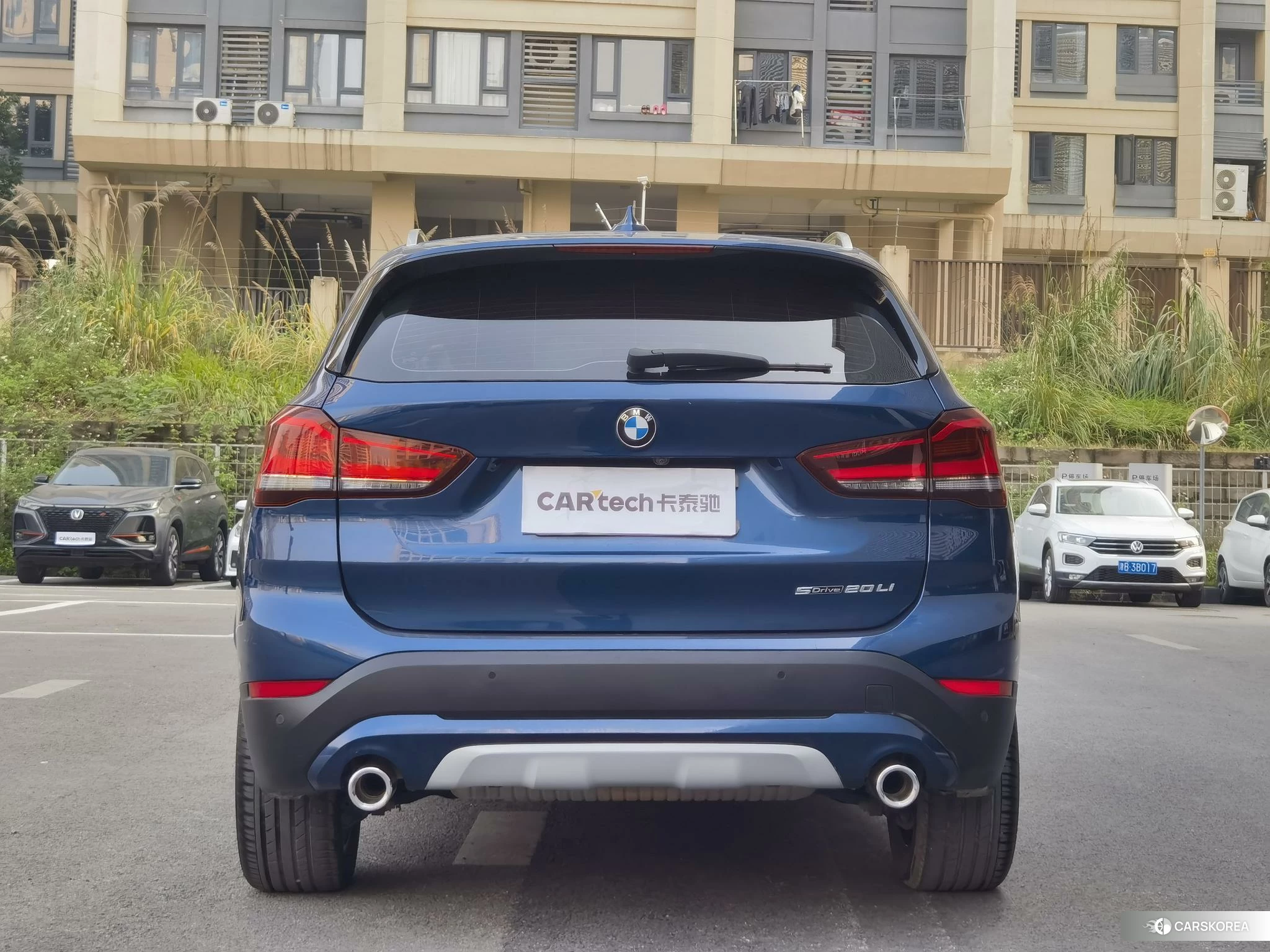 BMW X1 2020 Синий из Китая, фото 3