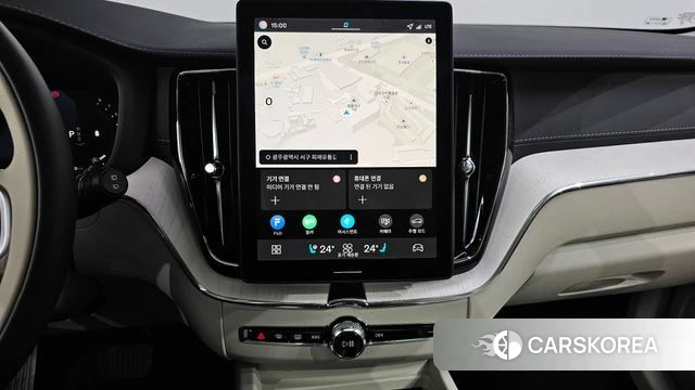Volvo XC60 second Generation 2025 Белый из Кореи, фото 3