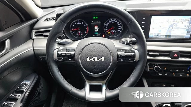Kia K5 3rd generation 2023 Белый из Кореи, фото 3