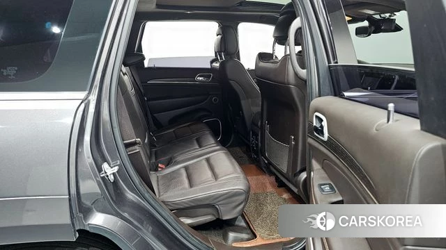 Jeep Grand Cherokee 2018 Серый из Кореи, фото 3