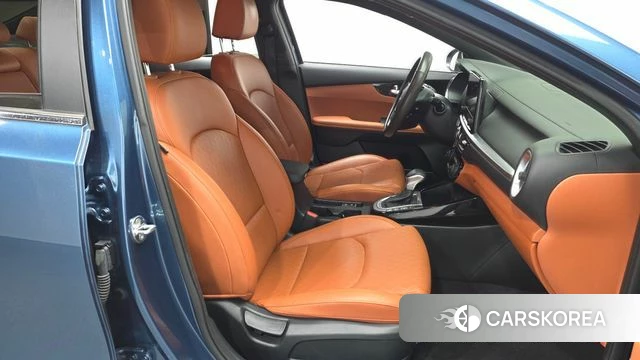 Kia The New K3 2nd generation 2022 Синий из Кореи, фото 3