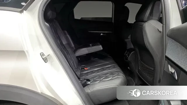 Peugeot 3008 second generation 2024 Белый из Кореи, фото 3