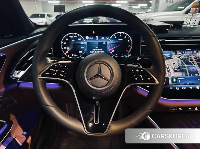 Mercedes-Benz E-Class W214 2024 Белый из Кореи, фото 3