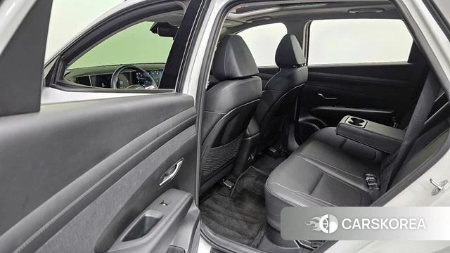 Hyundai The New Tucson Hybrid (NX4) 2024 Белый из Кореи, фото 3